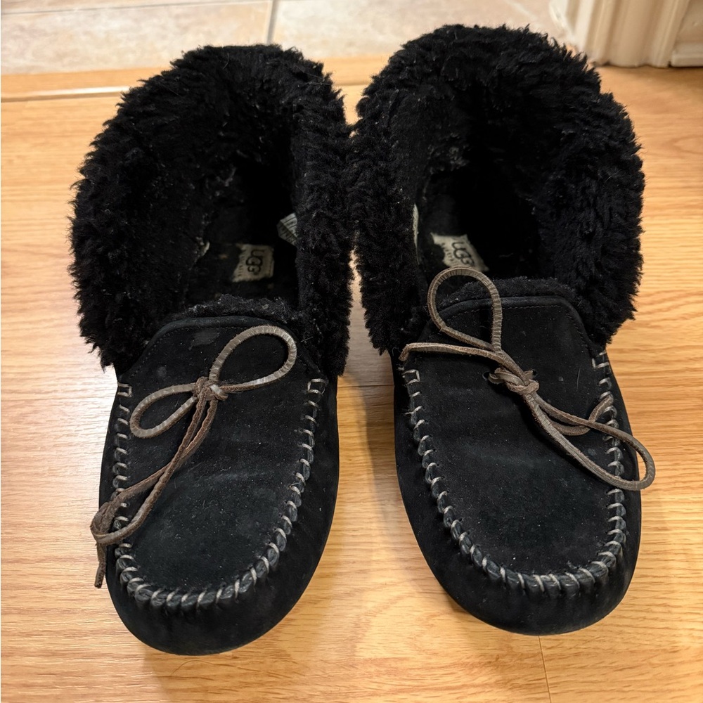 Ugg slippers